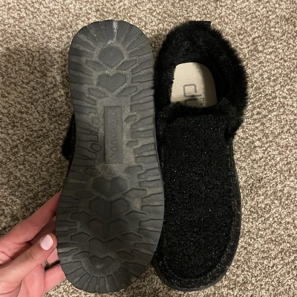 Women’s black sparkly hey dudes - Picture 3 of 4